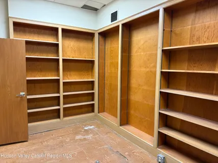 $2,200 | 280 Wall Street, Kingston, NY 12401