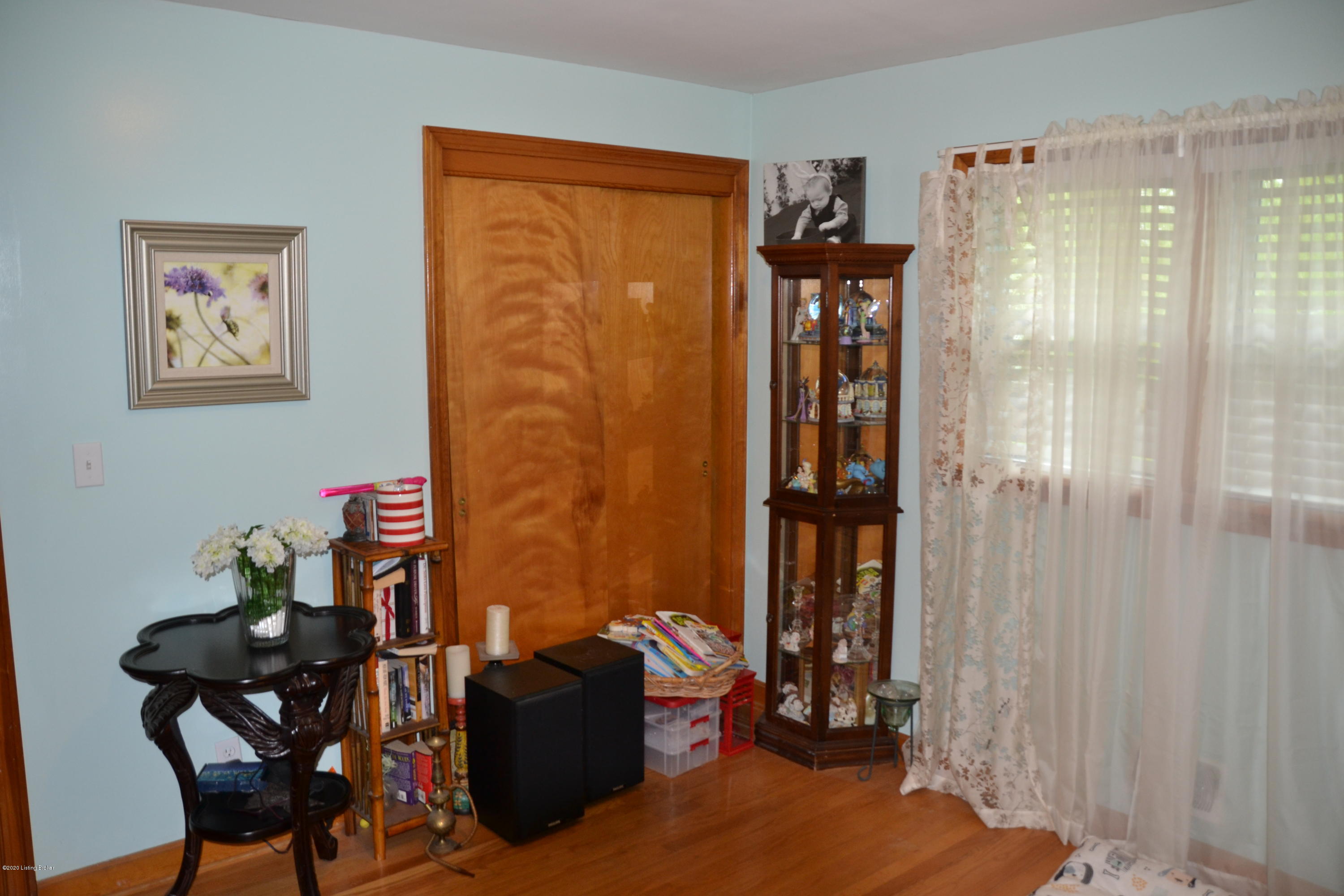 2704 Butler Road Louisville, KY 40216 - Photo 24 of 41 DSC_0035