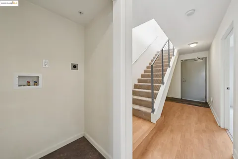 $415,000 | 485 West MacArthur Boulevard, Unit 407, Oakland, CA 94609