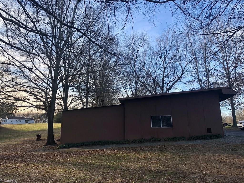326 North Clodfelter Road High Point, NC 27265 - Photo 6 of 18 Gallery Image 6