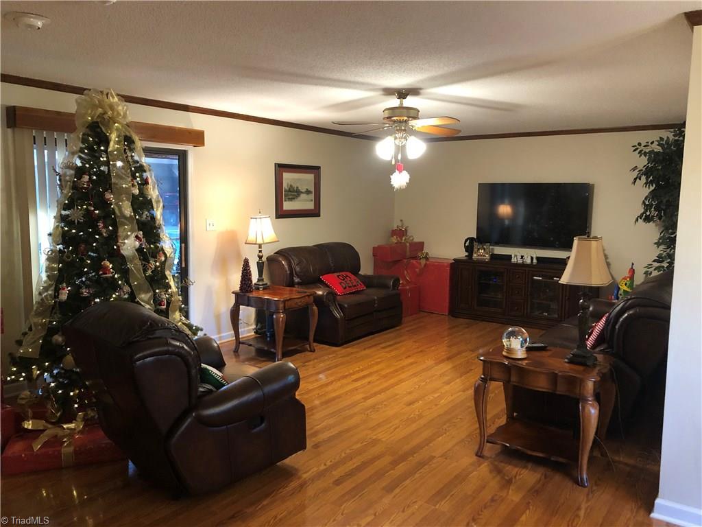 326 North Clodfelter Road High Point, NC 27265 - Photo 9 of 18 Gallery Image 9