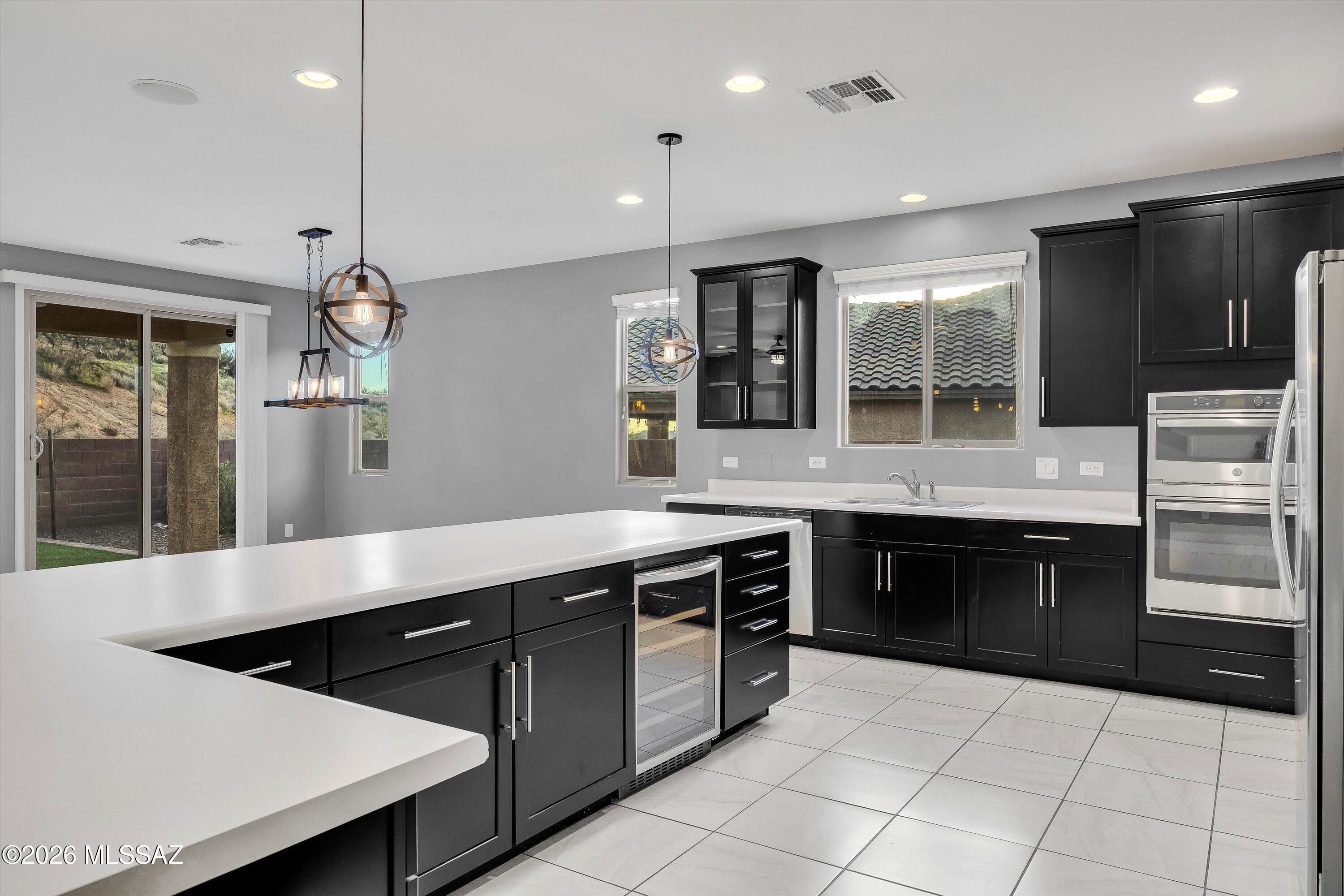 38655 South Running Roses Lane Saddlebrooke, AZ 85739 - Photo 12 of 49