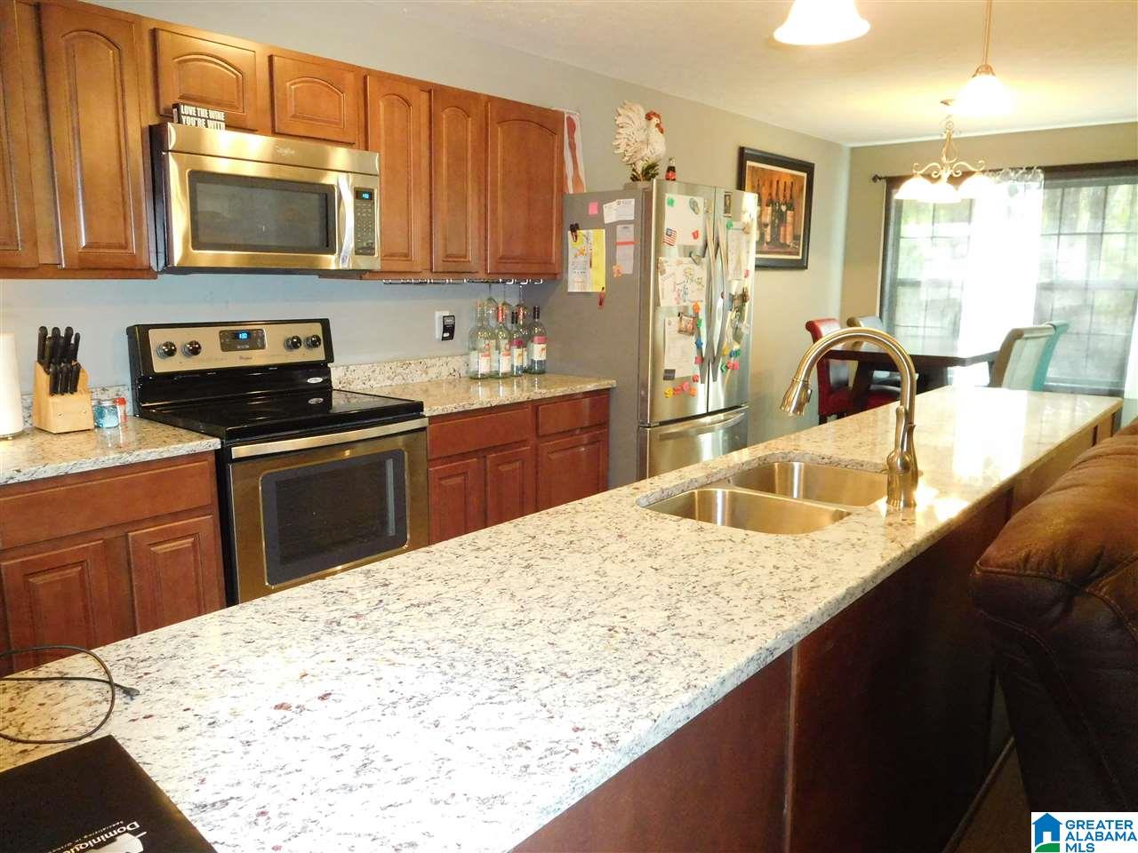 201 Lay Lake Lane Sylacauga, AL 35151 - Photo 5 of 23