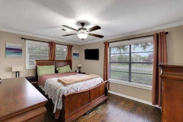 $400,000 | 5133 Riverview Drive, Alvin, TX 77511