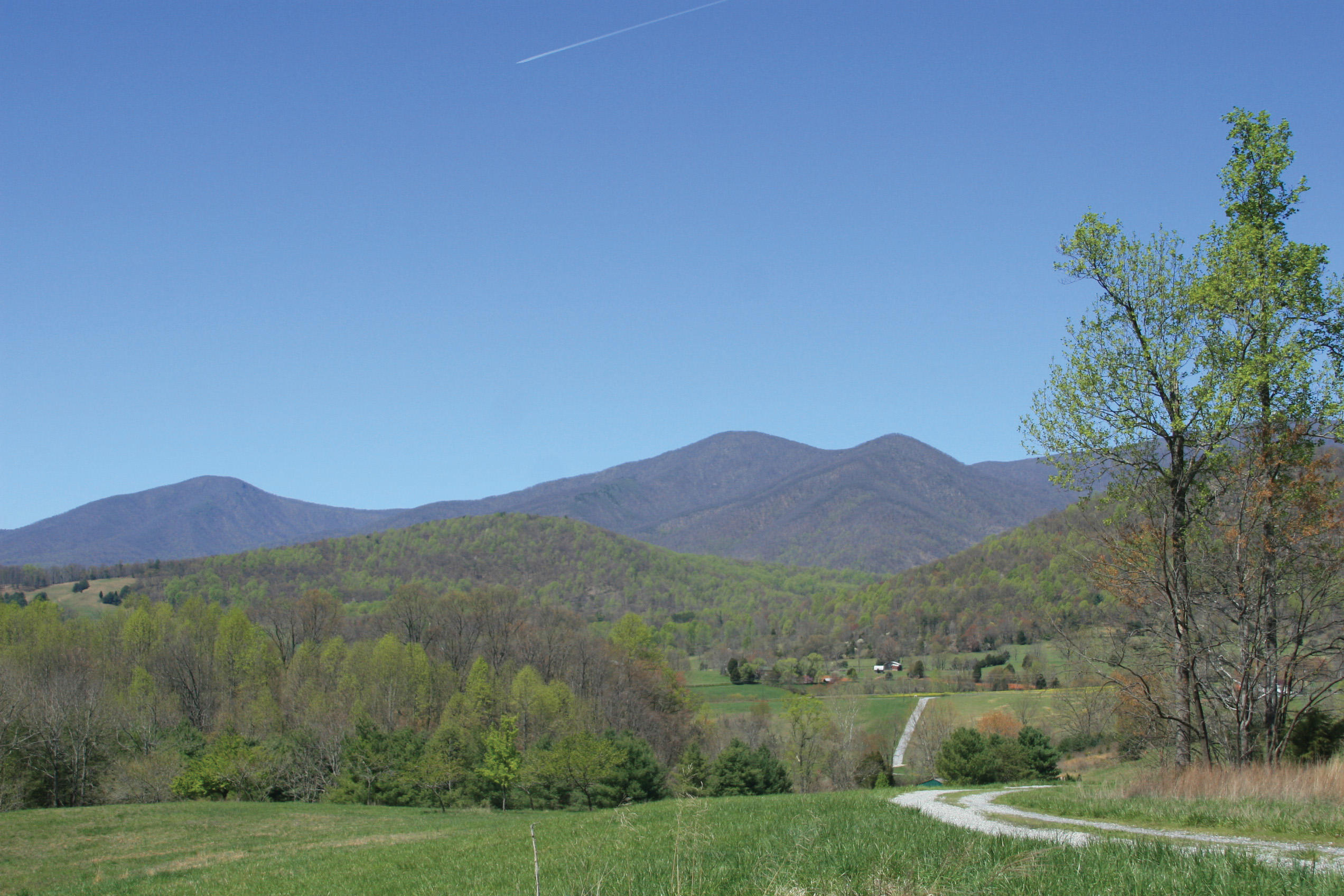0 Hurricane Creek Road Goode, VA 24556 - Photo 3 of 14 a view of a town with mountains in the background