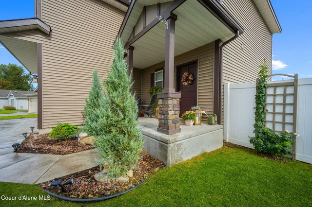 $499,997 | 3292 North Fireball Court, Post Falls, ID 83854