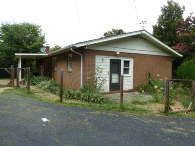 433 Frontage Road Rocky Mount, VA 24151 - Photo 23 of 29 Side & Back