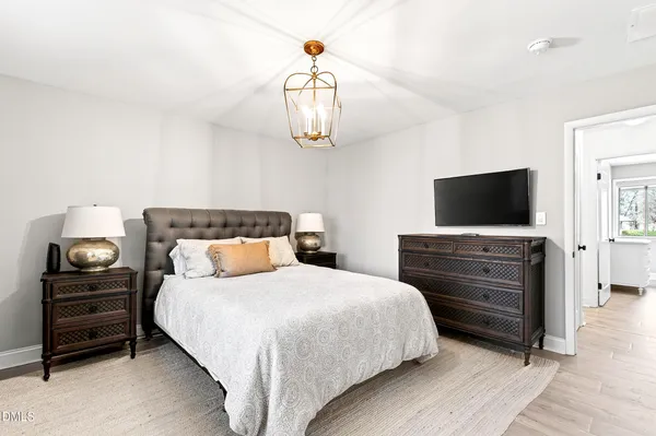 $385,000 | 907 Oak Tree Drive, Chapel Hill, NC 27517