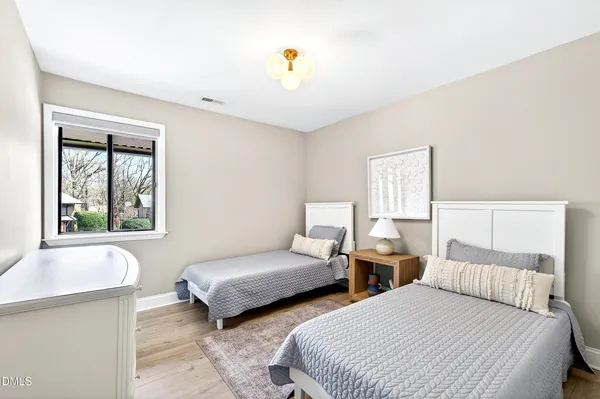 $385,000 | 907 Oak Tree Drive, Chapel Hill, NC 27517