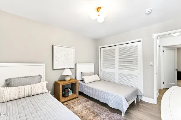 $385,000 | 907 Oak Tree Drive, Chapel Hill, NC 27517