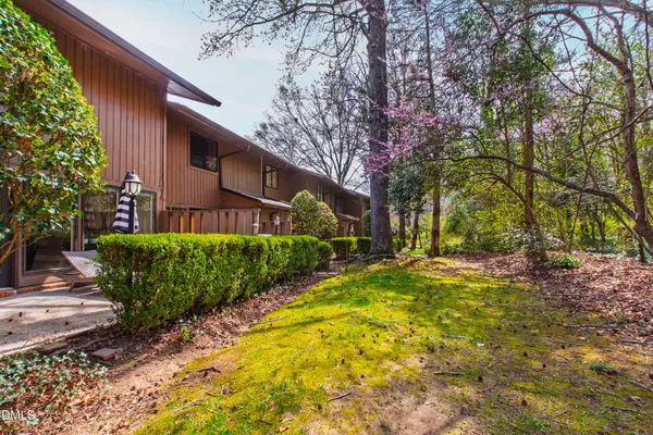 $385,000 | 907 Oak Tree Drive, Chapel Hill, NC 27517