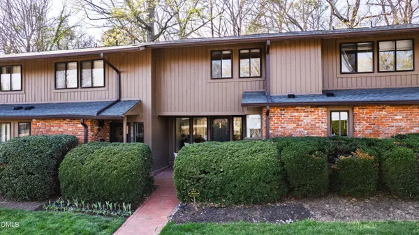 $385,000 | 907 Oak Tree Drive, Chapel Hill, NC 27517