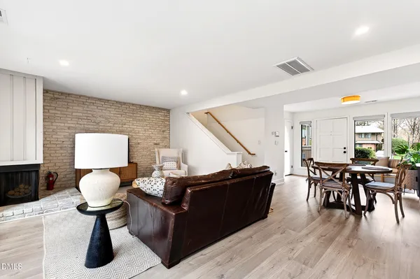 $385,000 | 907 Oak Tree Drive, Chapel Hill, NC 27517