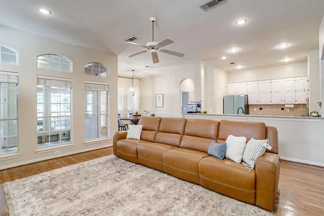 $444,500 | 505 Dorcas Lane, Arlington, TX 76013