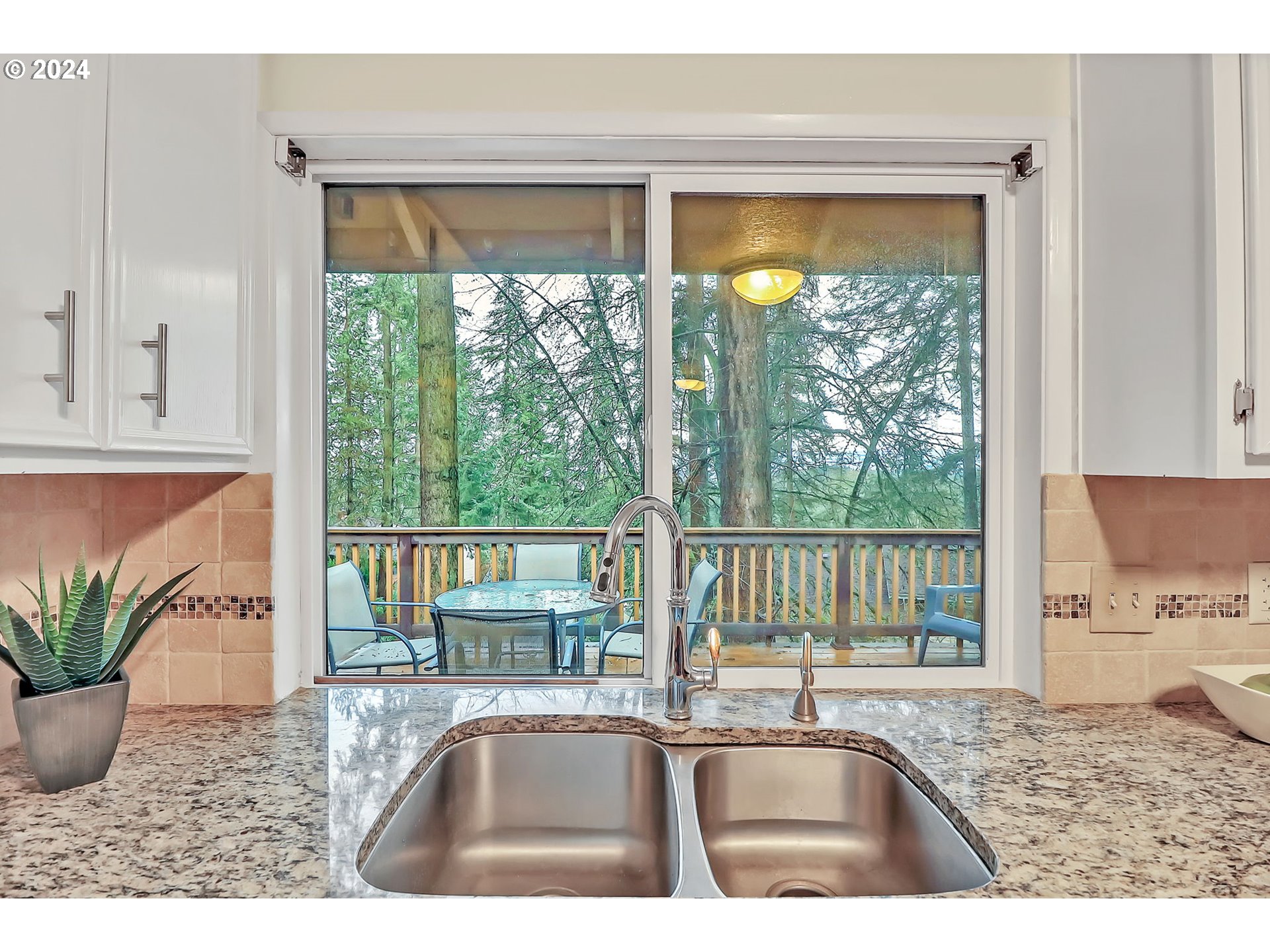 2755 Warren Street Eugene, OR 97405 - Photo 14 of 43 Kitchen