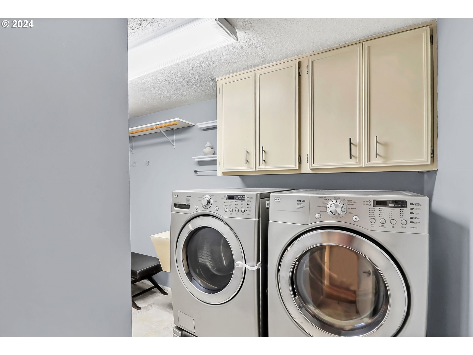 2755 Warren Street Eugene, OR 97405 - Photo 30 of 43 Bedroom