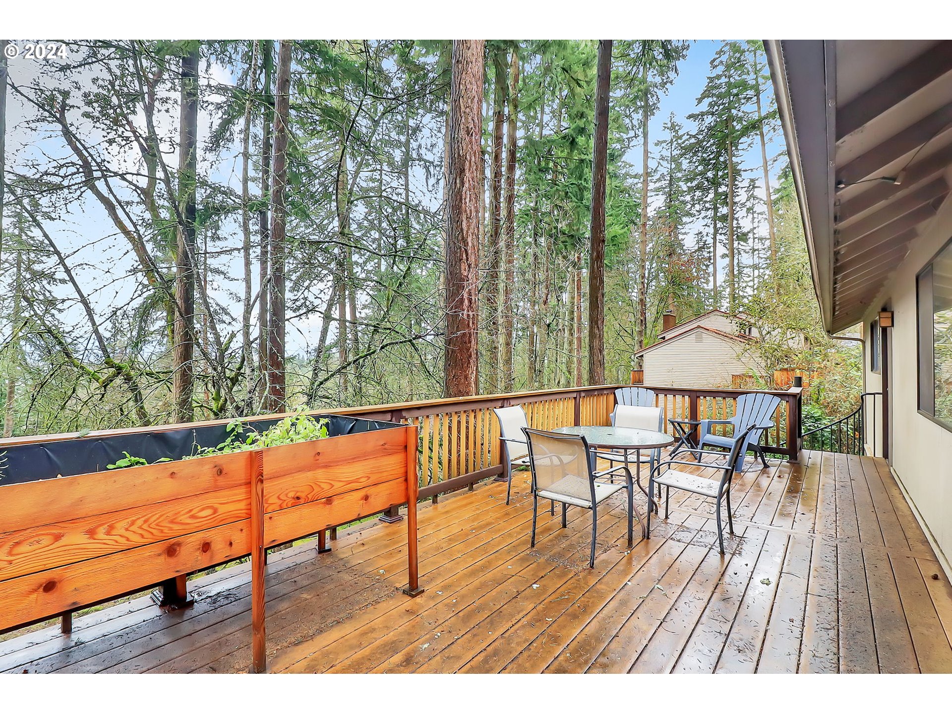 2755 Warren Street Eugene, OR 97405 - Photo 40 of 43 Deck