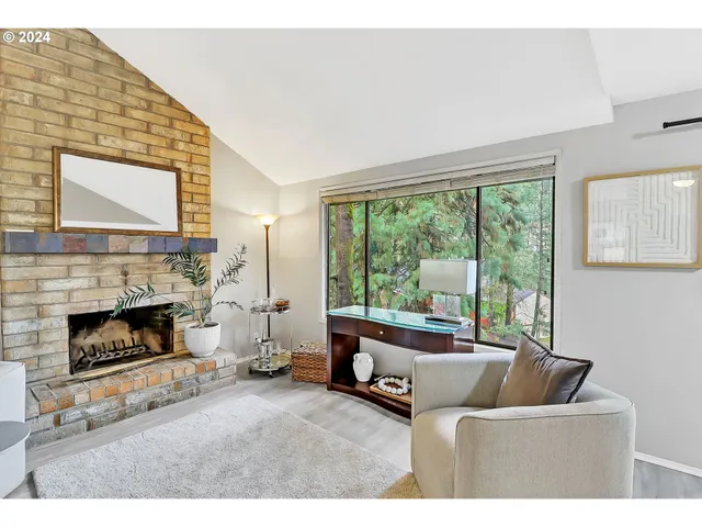 $495,000 | 2755 Warren Street, Eugene, OR 97405