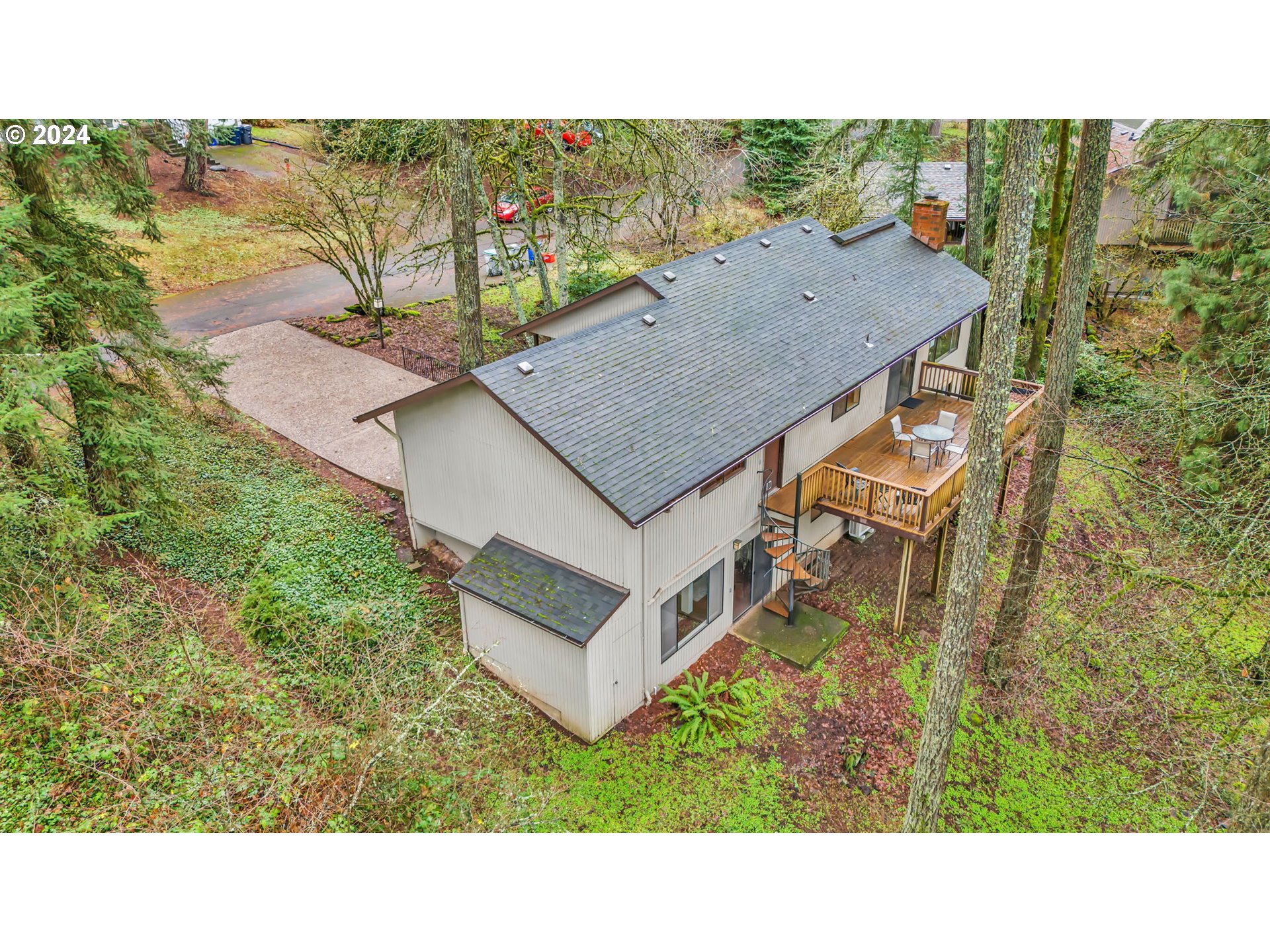 2755 Warren Street Eugene, OR 97405 - Photo 41 of 43 Deck