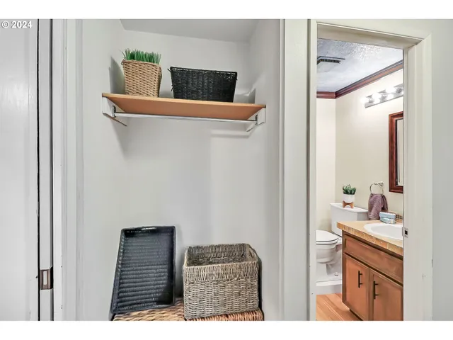 $495,000 | 2755 Warren Street, Eugene, OR 97405