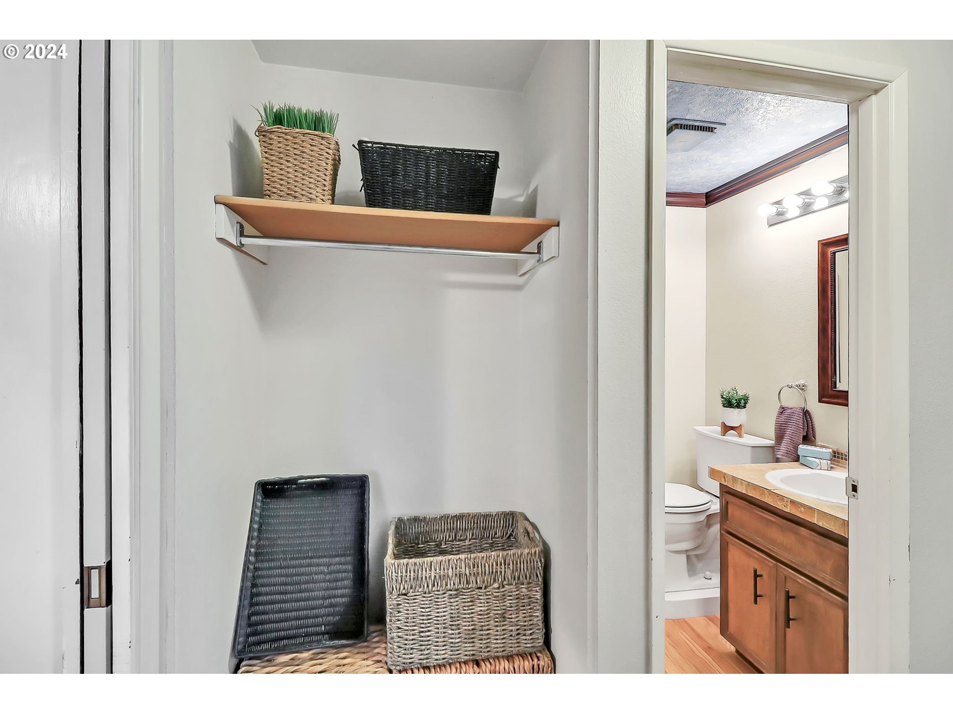 2755 Warren Street Eugene, OR 97405 - Photo 9 of 43 Dining Room