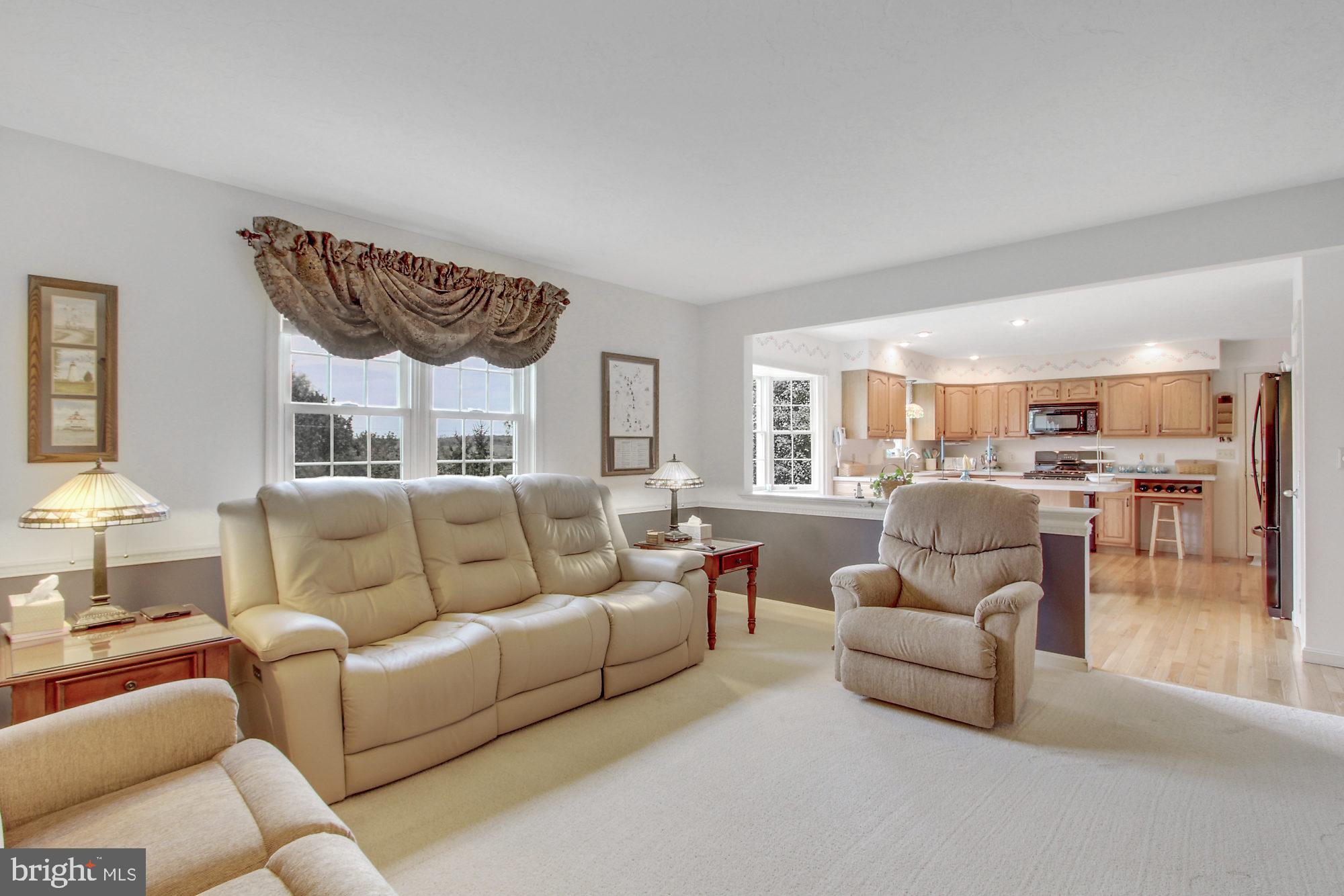 685 Woodside Road York, PA 17406 - Photo 12 of 25 Gallery Image 12