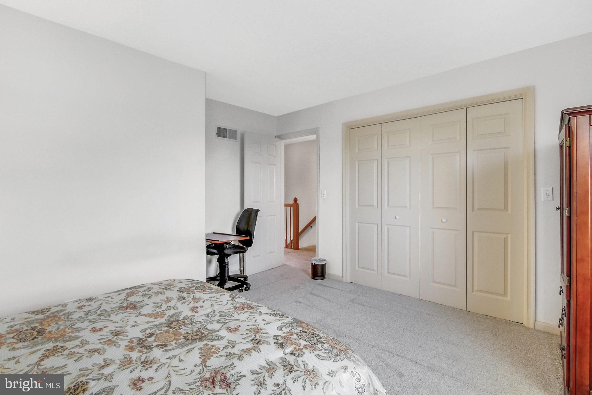 685 Woodside Road York, PA 17406 - Photo 19 of 25 Gallery Image 19