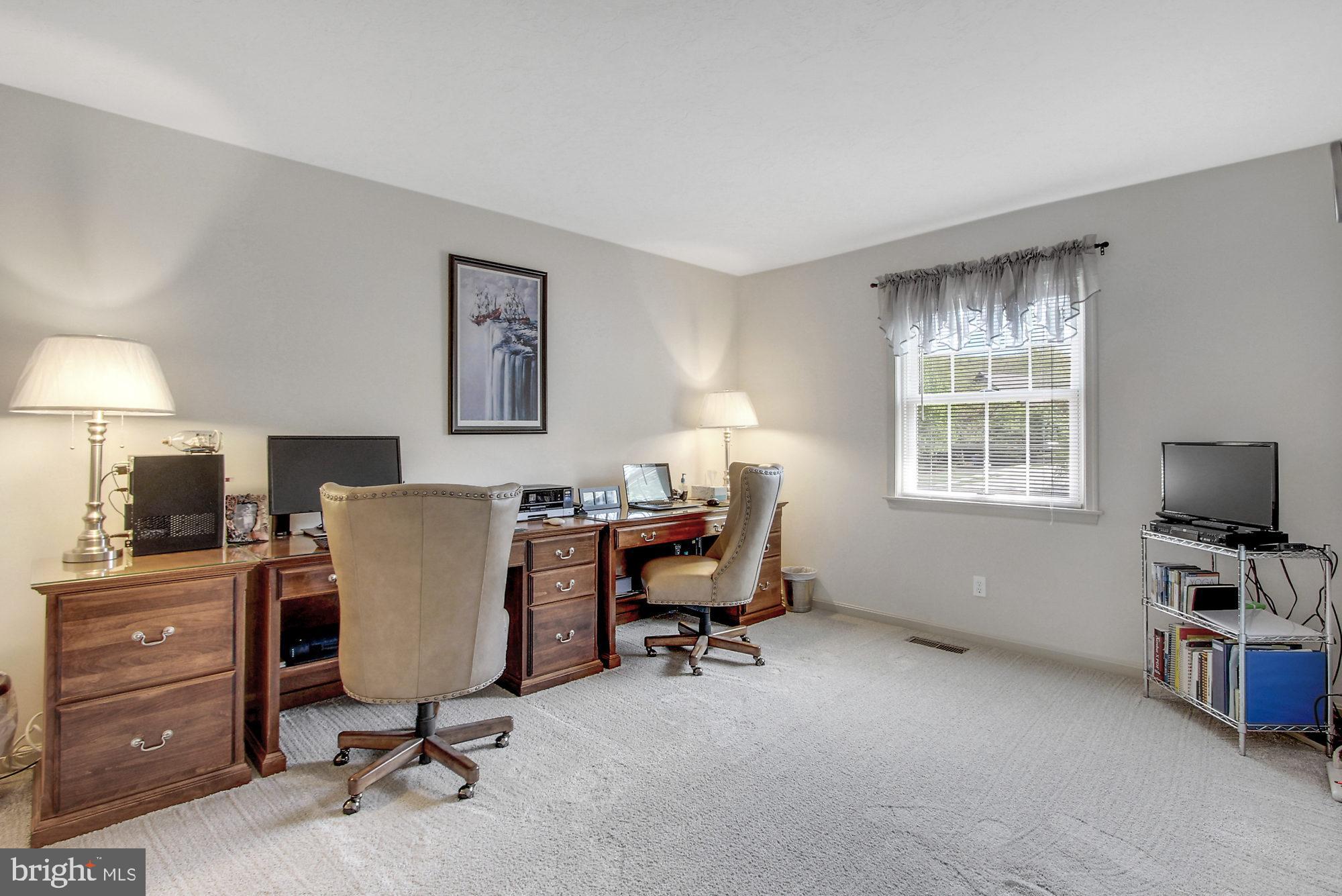 685 Woodside Road York, PA 17406 - Photo 20 of 25 Gallery Image 20