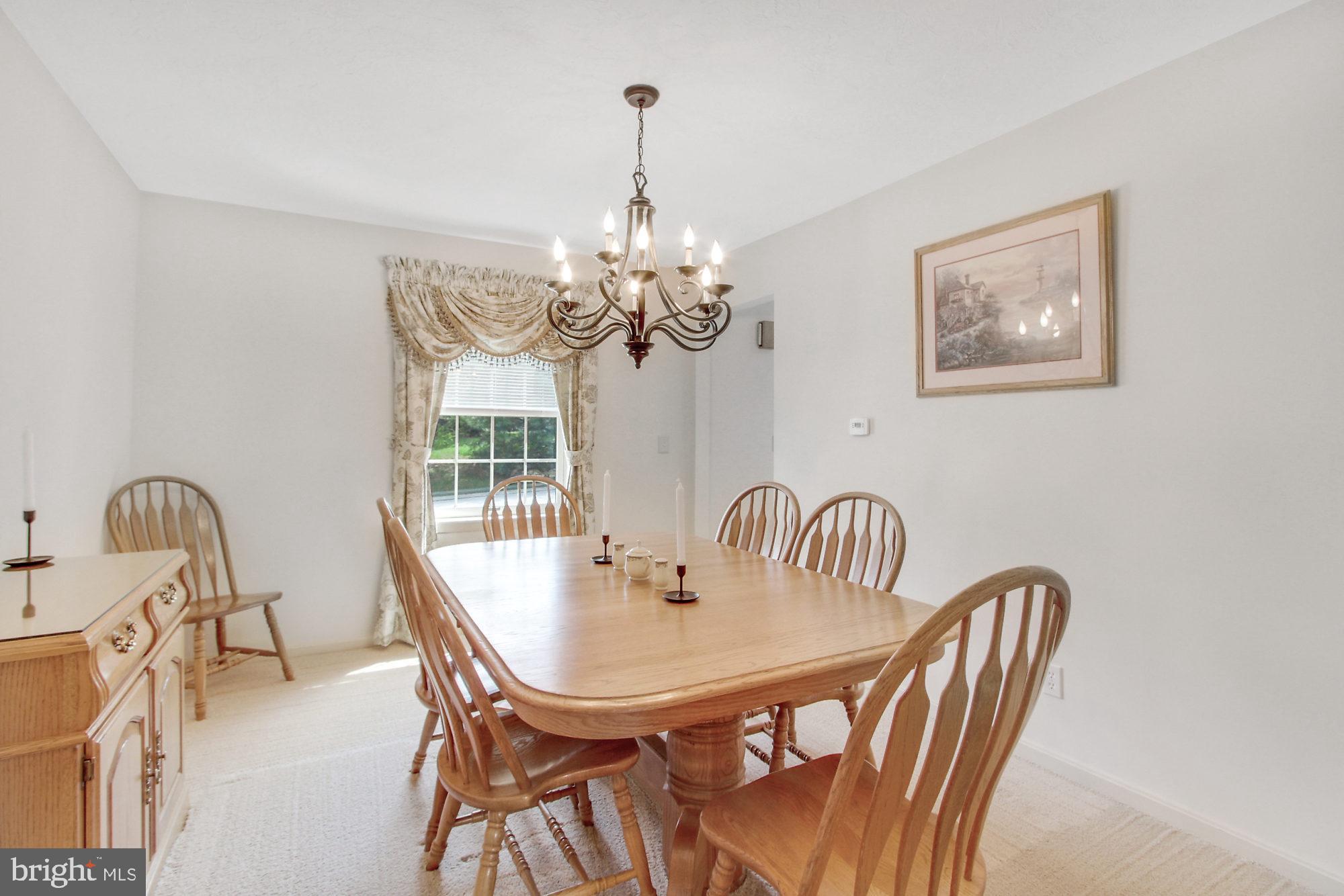 685 Woodside Road York, PA 17406 - Photo 6 of 25 Gallery Image 6