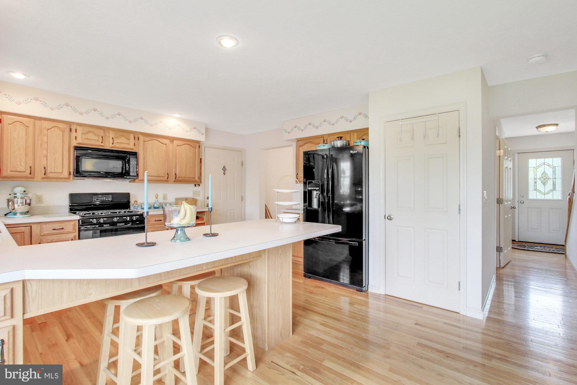 685 Woodside Road York, PA 17406 - Photo 7 of 25 Gallery Image 7