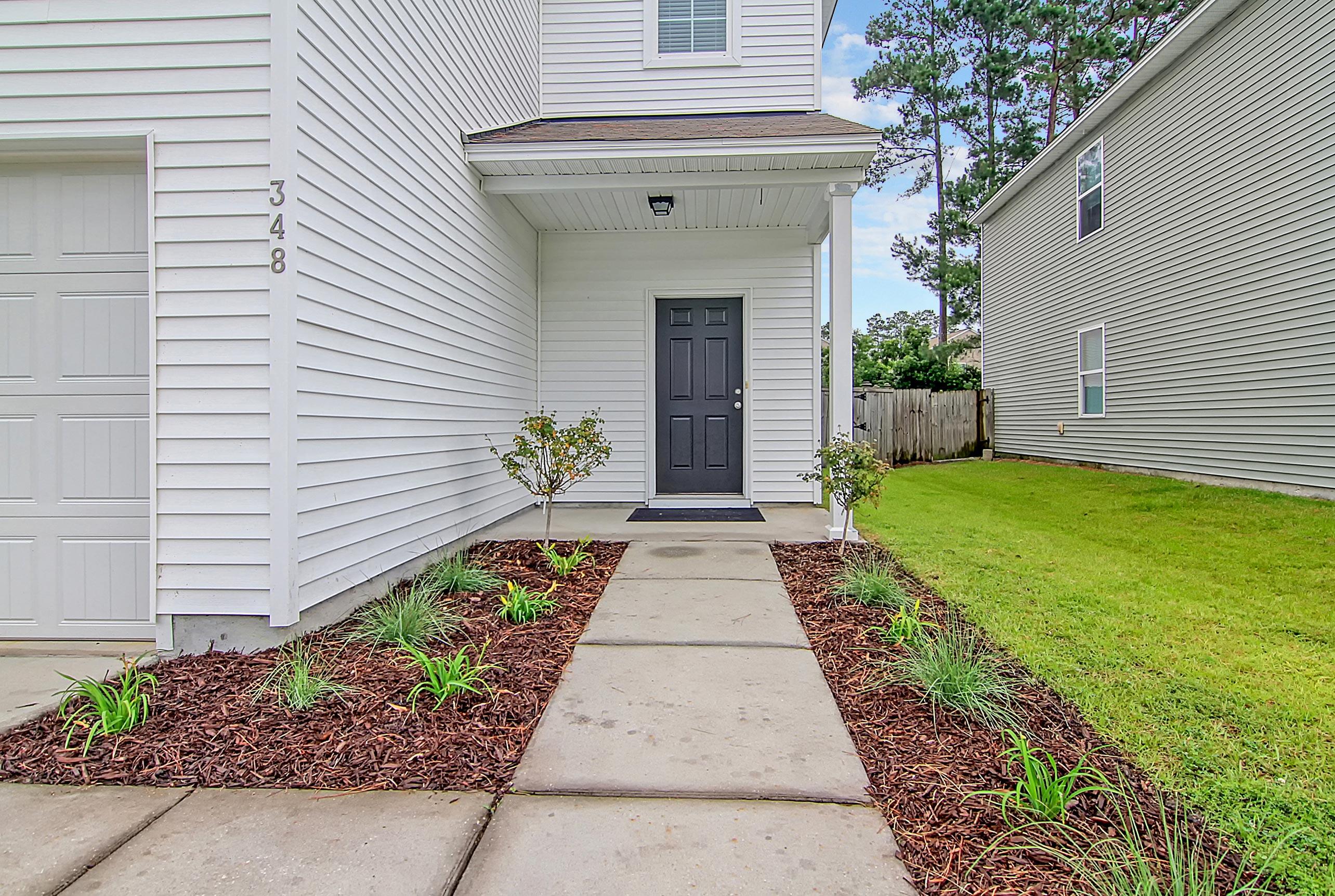 348 Iveson Road Summerville, SC 29486 - Photo 4 of 38 CREM_348 Iveson Road_038