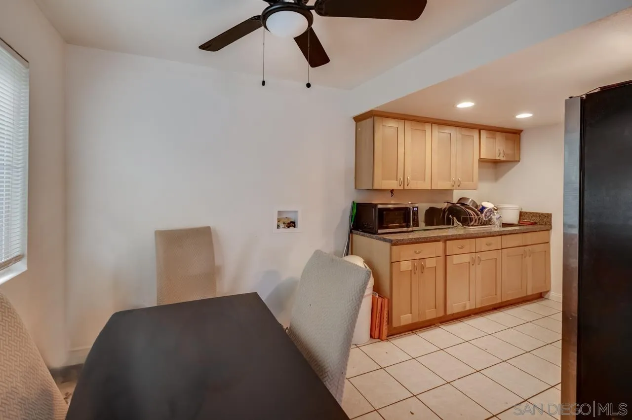 8713-15 Central Way Spring Valley, CA 91977 - Photo 19 of 39 Gallery Image 19
