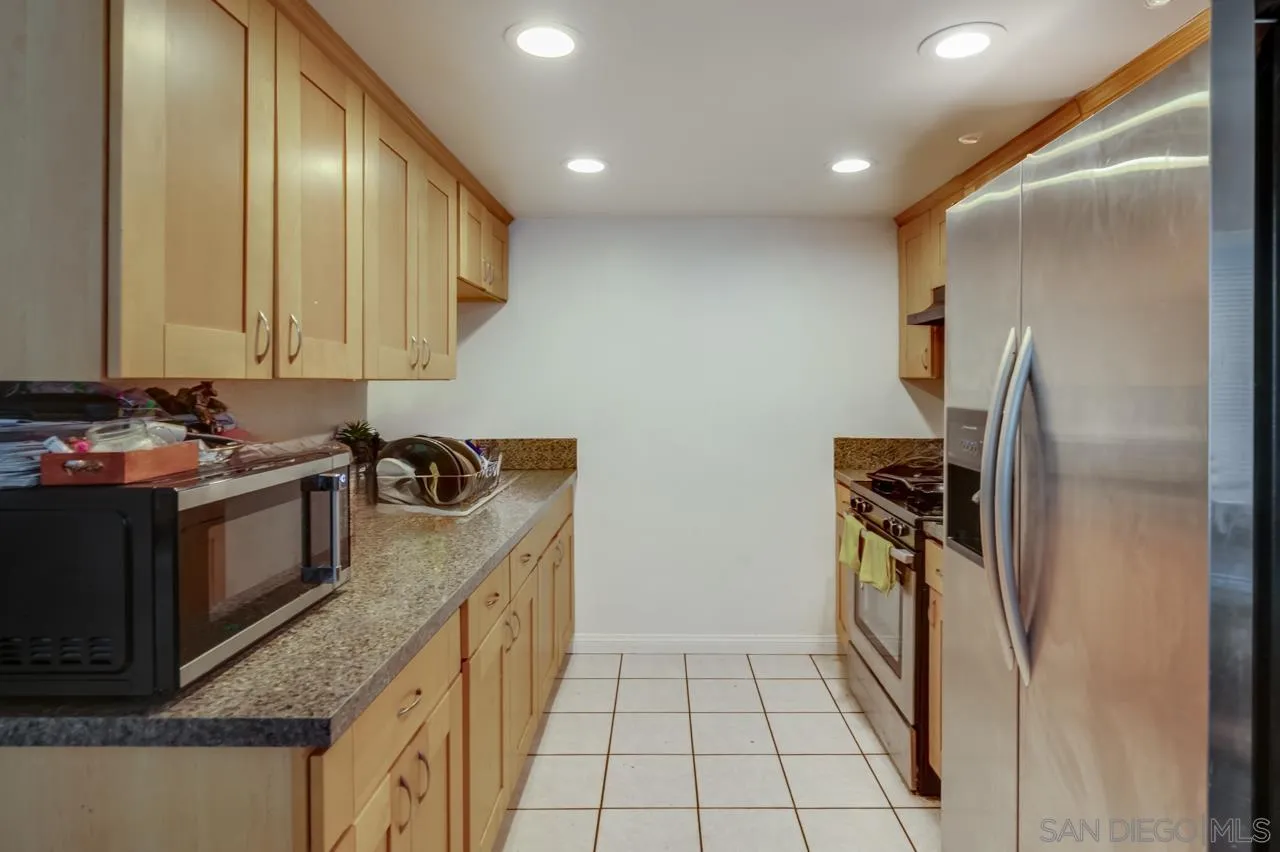 8713-15 Central Way Spring Valley, CA 91977 - Photo 20 of 39 Gallery Image 20