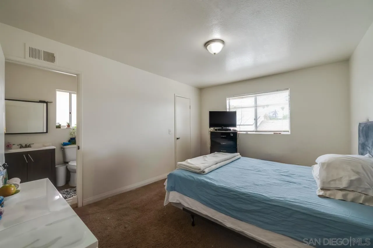 8713-15 Central Way Spring Valley, CA 91977 - Photo 26 of 39 Gallery Image 26