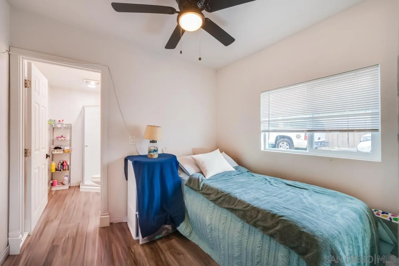 8713-15 Central Way Spring Valley, CA 91977 - Photo 37 of 39 Gallery Image 37