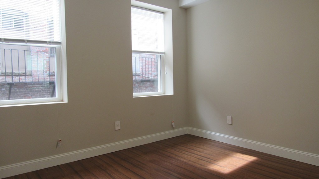 104 Prince Street Boston, MA 02113 - Photo 9 of 16