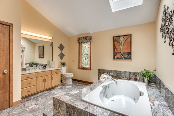 65 Oxbow Road Lincoln, MA 01773 - Photo 8 of 19