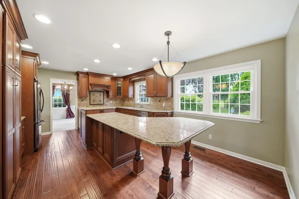 $418,000 | 3818 Midberry Road, Jackson, MI 49203