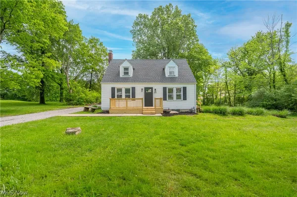 $249,900 | 6665 Clingan Road, Youngstown, OH 44514