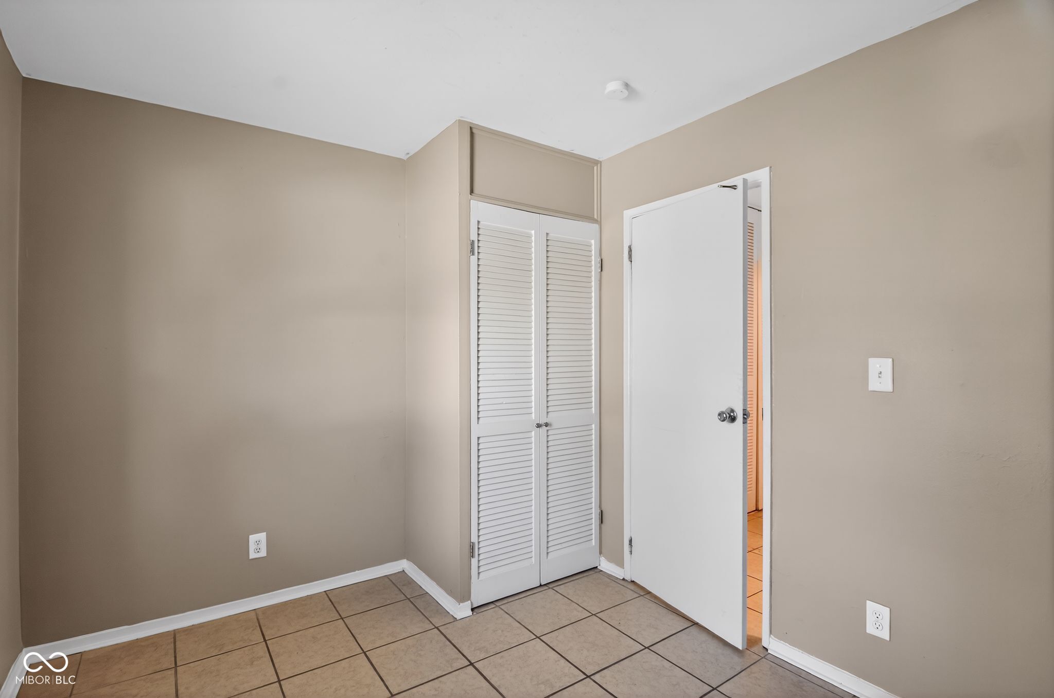 4328 North Kenmore Road Indianapolis, IN 46226 - Photo 29 of 34
