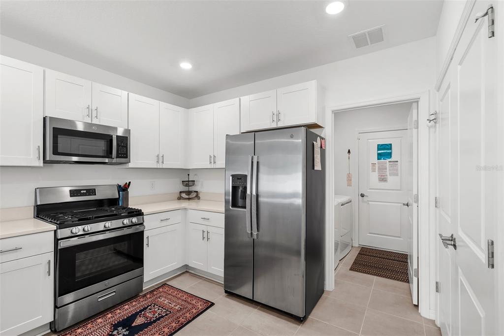 6434 Milestone Loop Palmetto, FL 34221 - Photo 12 of 37