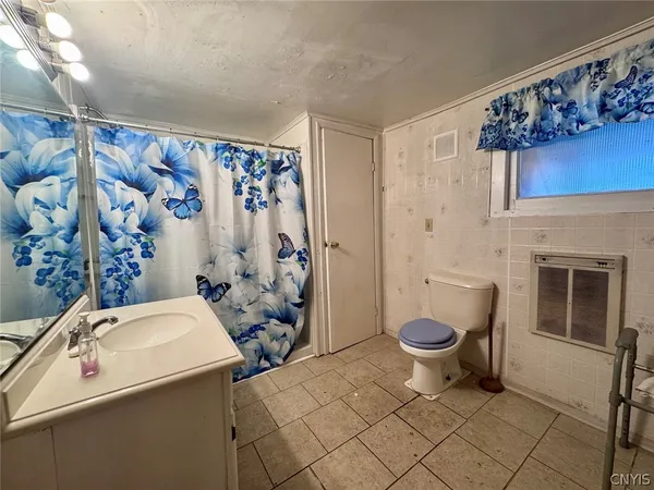 $70,900 | 84 Mechanic Street, Angelica, NY 14709