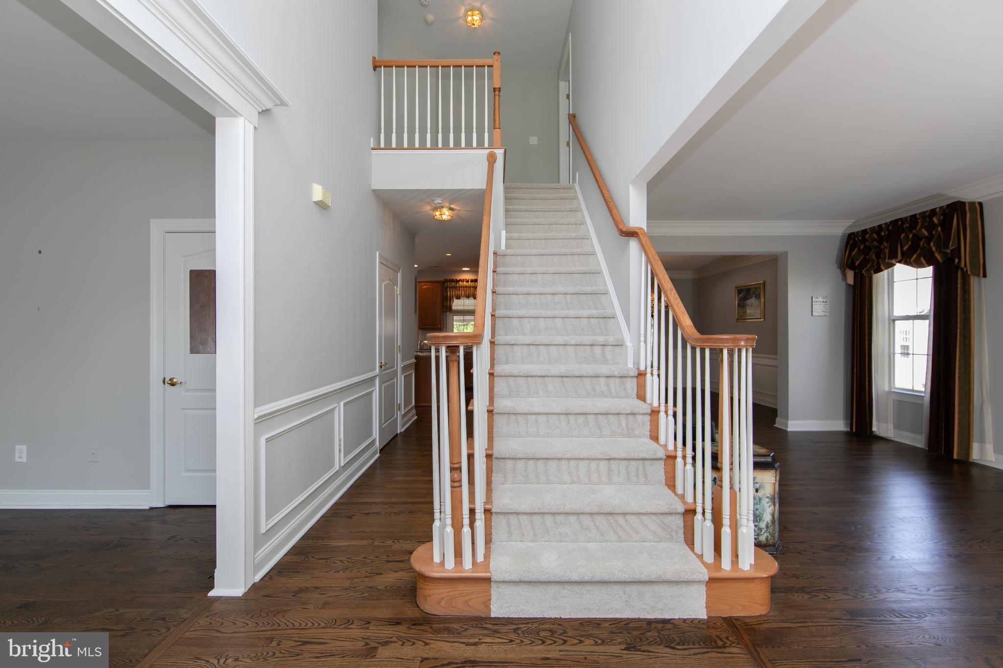 7 Kyle Court Mount Laurel, NJ 08054 - Photo 13 of 67 In Front door