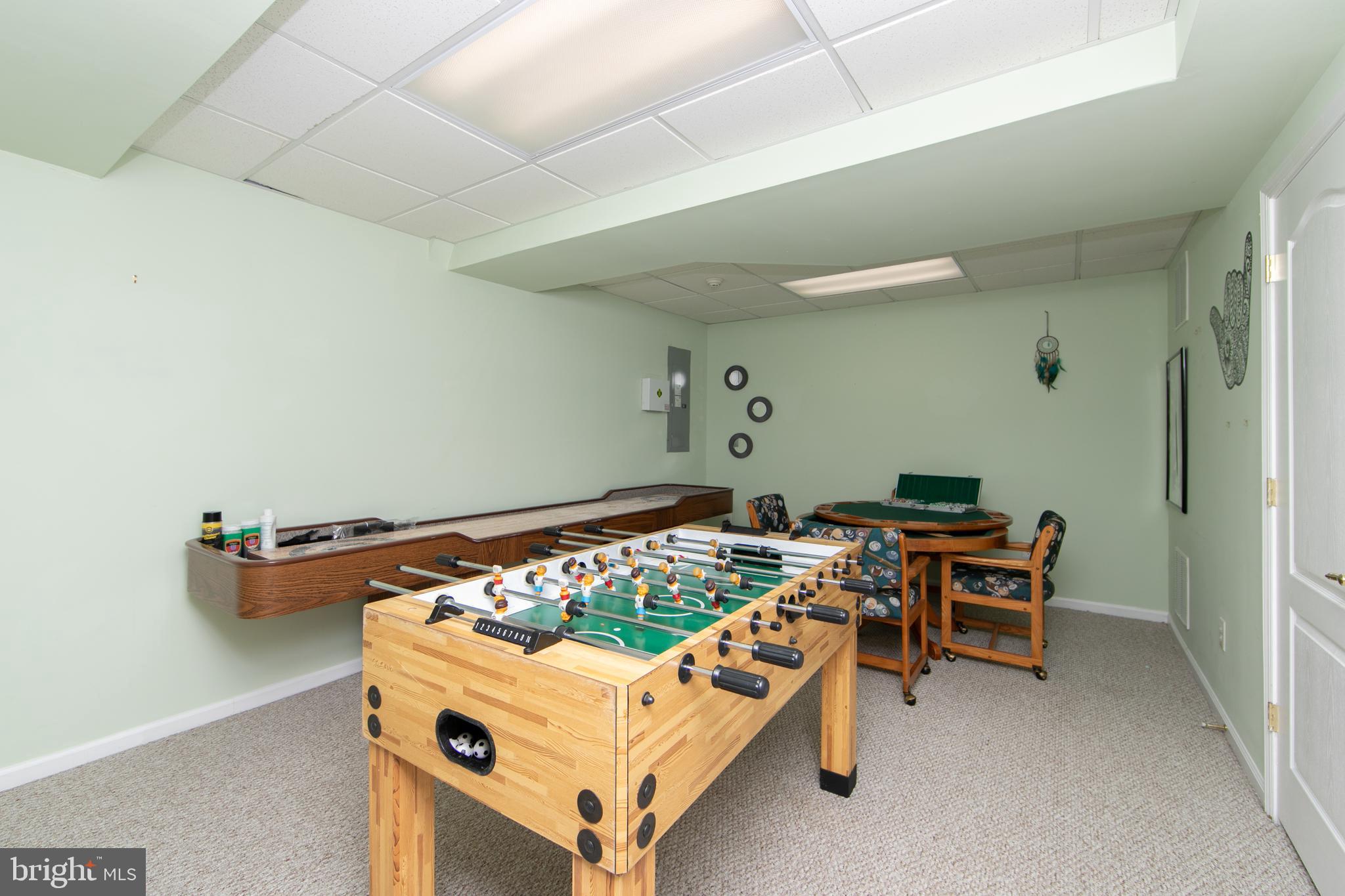 7 Kyle Court Mount Laurel, NJ 08054 - Photo 63 of 67 a bed room with a bed and a chair