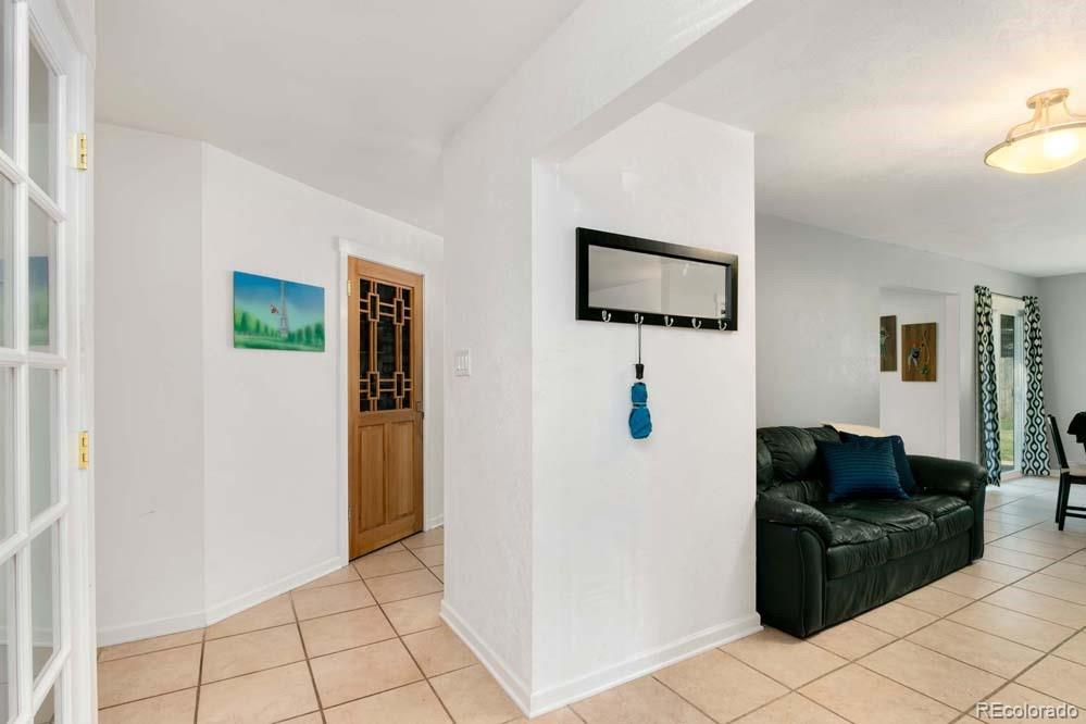 819 West Prospect Road Fort Collins, CO 80526 - Photo 4 of 24 Gallery Image 4