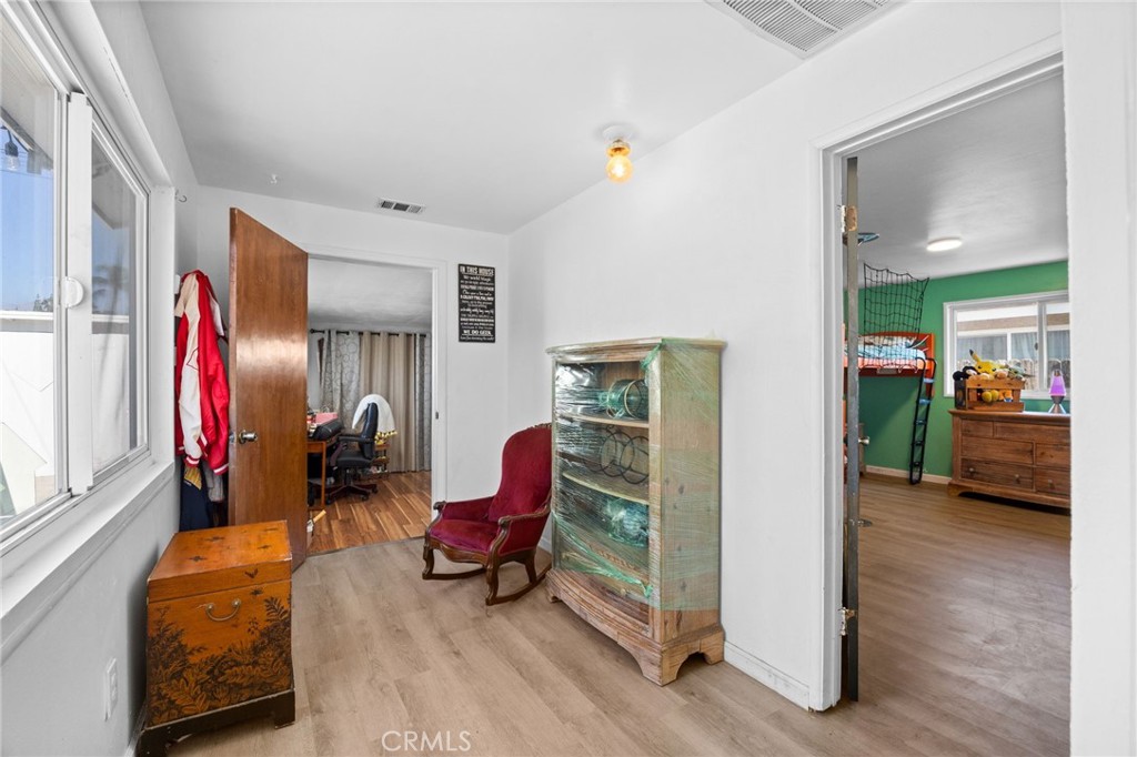 1220 Webster Street Redlands, CA 92374 - Photo 22 of 32