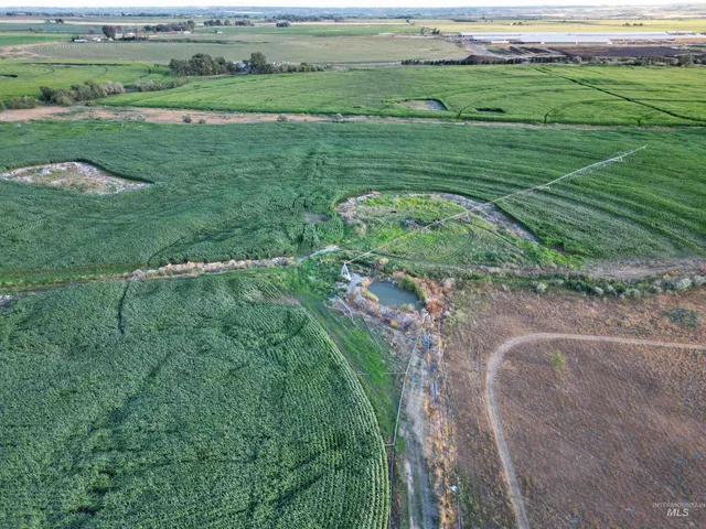 $500,000 | 1465 East 3050 South, Wendell, ID 83355