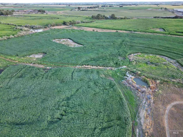 $500,000 | 1465 East 3050 South, Wendell, ID 83355