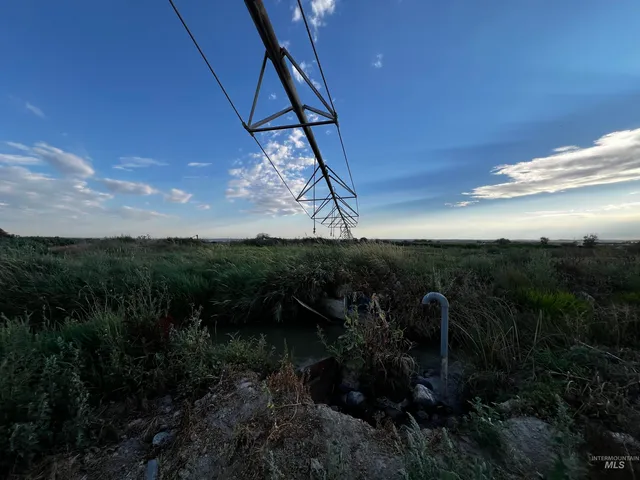 $500,000 | 1465 East 3050 South, Wendell, ID 83355