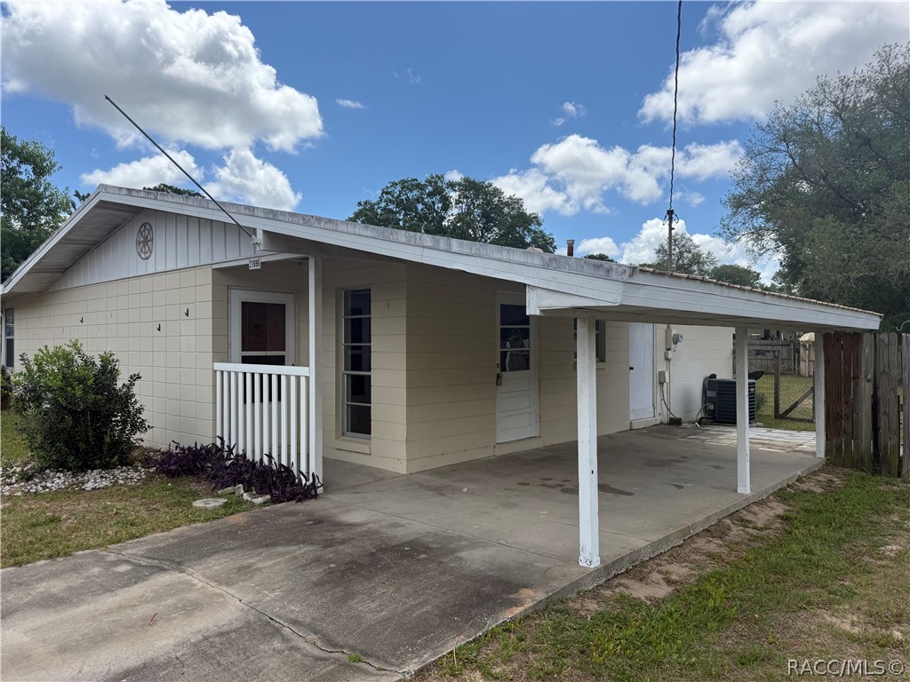 21696 Southwest Raintree Street Dunnellon, FL 34431 - Photo 1 of 26